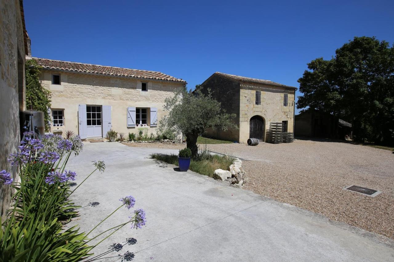 Château Le Noble Studio ou Appartement Saint-Germain-du-Puch Extérieur photo
