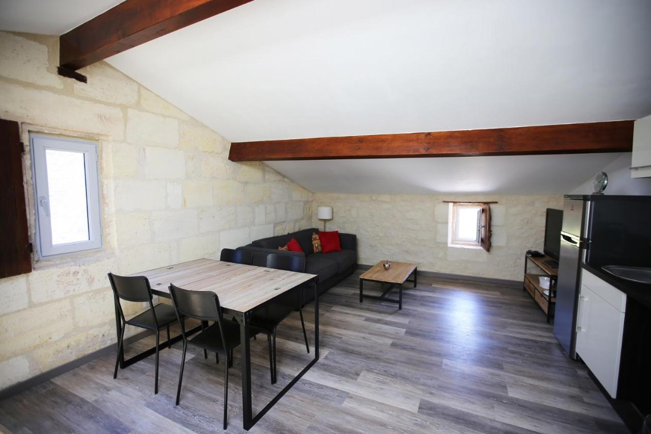 Château Le Noble Studio ou Appartement Saint-Germain-du-Puch Extérieur photo